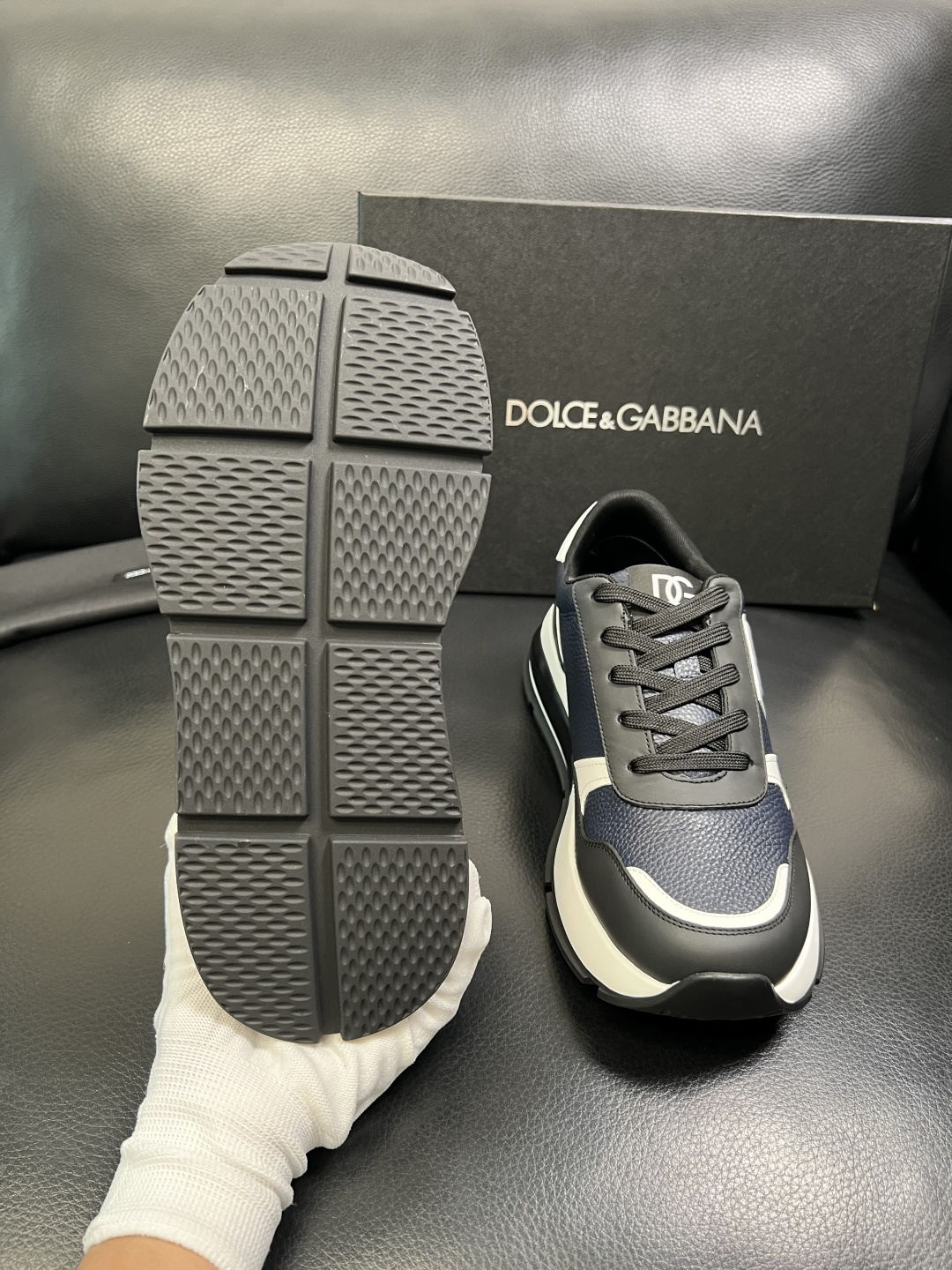olce & Gabbana shoe